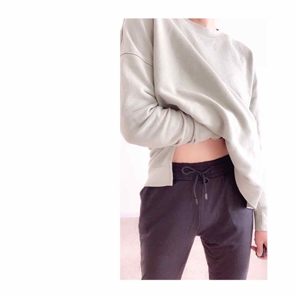 CHICBOMB - Picture 2 of 5